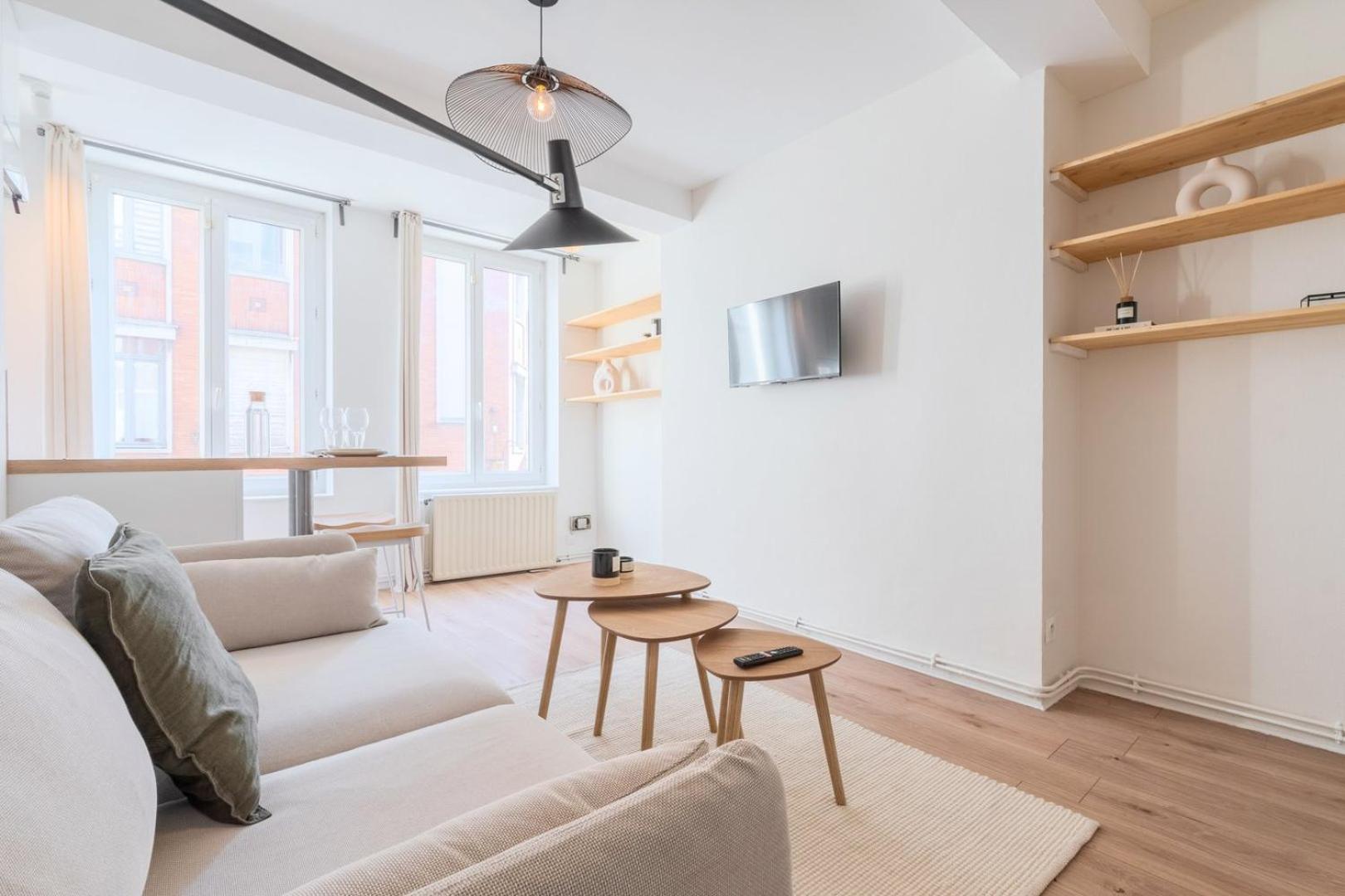 Beautiful Renovated Appart In The Center Of Лилль Экстерьер фото